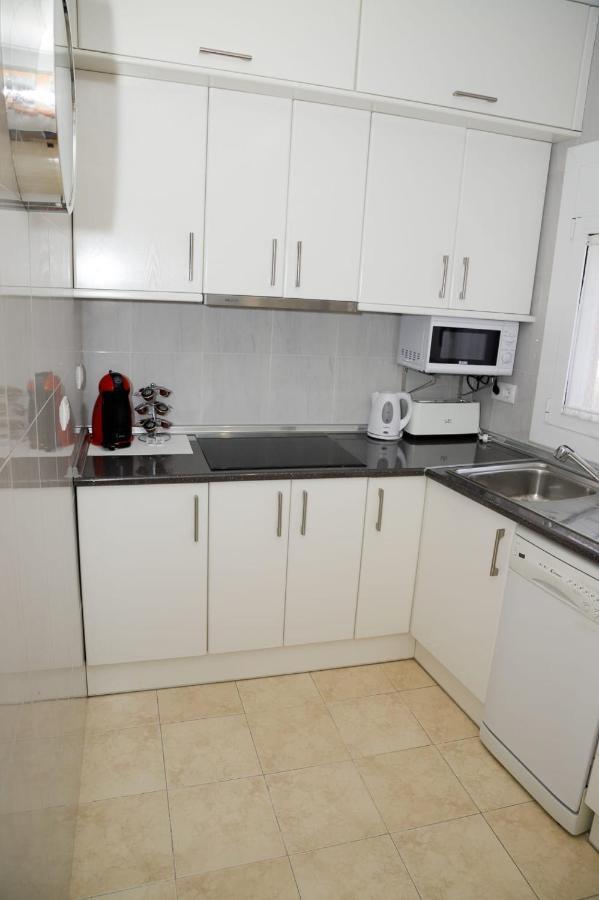 Appartamento Apartamento En Pleno Centro De Cambrils Esterno foto